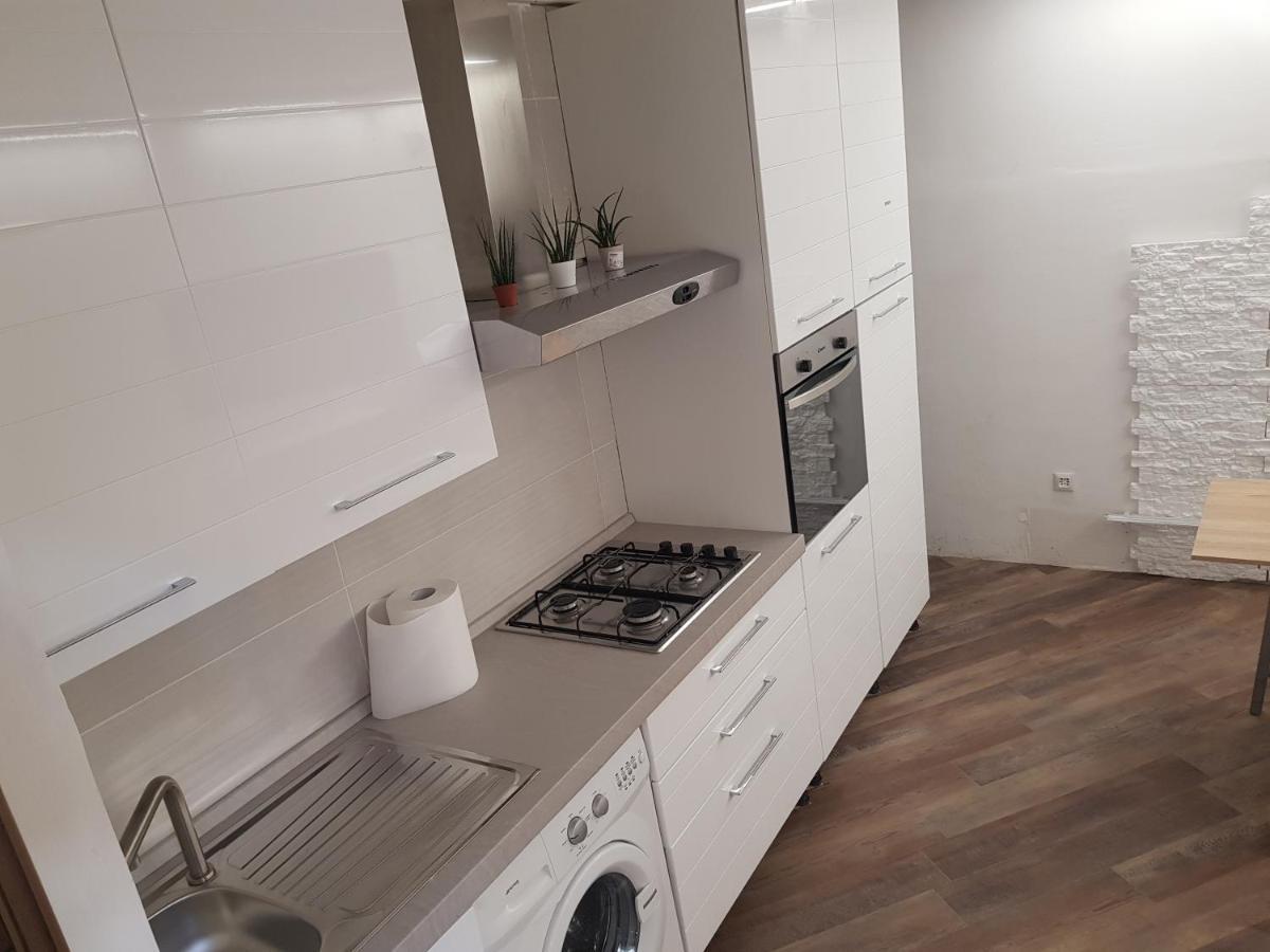 Massaro Apartments Via Bramante 佩斯卡拉 外观 照片